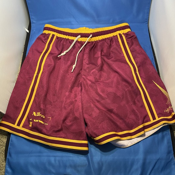 Men's Nike Dri-FIT DNA+ Basketball Purple Gold Athletic Shorts Size M DV0015-610 - Picture 1 of 10